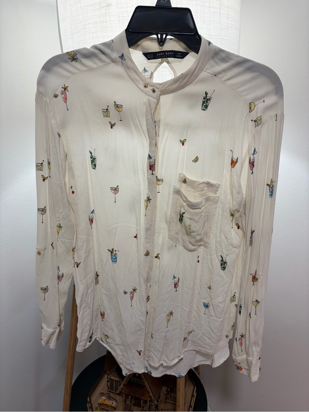 IC COLLECTION Cream Button-Up Shirt with Multicolor Cocktail Print